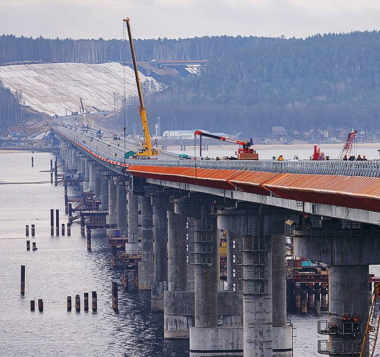 ДМИТРИЙАСТАХОВ/POOL/ТАСС Строительство участка трассы М-12 «Восток»