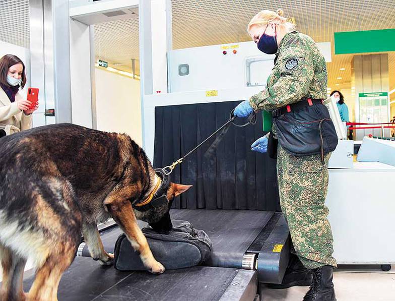 БОРИС ЯРКОВ Алексей Текслер: «Российская  часть форума позволит  активизировать внутреннюю  межрегиональную кооперацию,  параллельно  с этим выходить на  международную кооперацию»