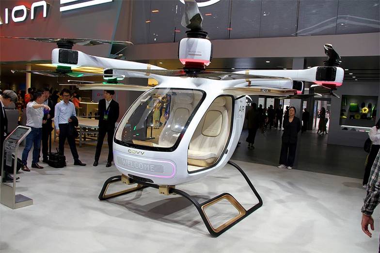  Модель электрического аэротакси Govy AirCab от китайской  автомобильной корпорации  GAC имеет дальность полета  до 30 км