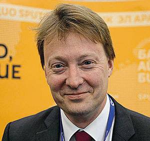  Тимофей Бордачев, политолог, научный руководитель Центра комплексных европейских и международных  исследований факультета мировой  экономики и мировой политики ВШЭ