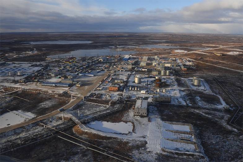  Вид на поселок Тухард, Красноярский край