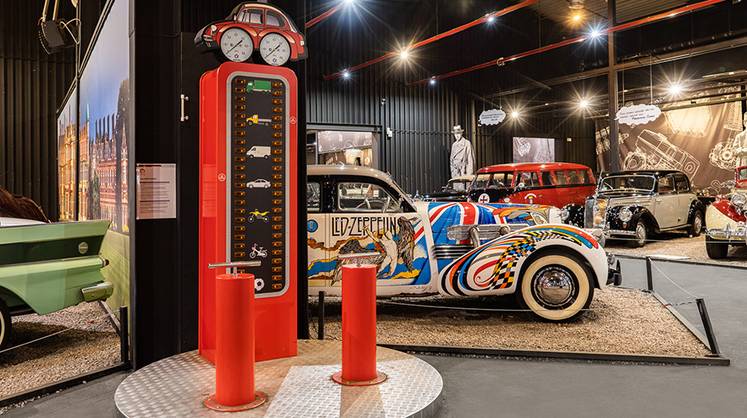 Музей «Автомобили мира» отметил вклад женщин в автомобилестроение