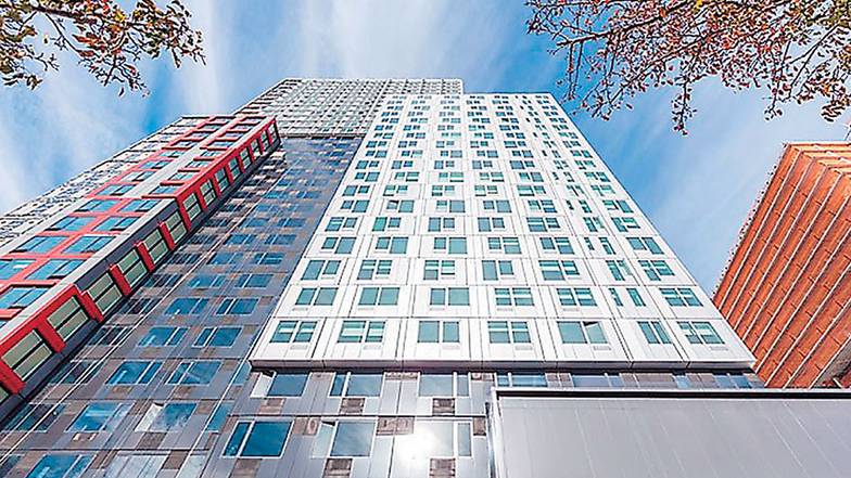  Основу нью-йоркского небоскреба 461Dean составляют 930 жилых модулей, изготовленных на Бруклинской  военно-морской верфи