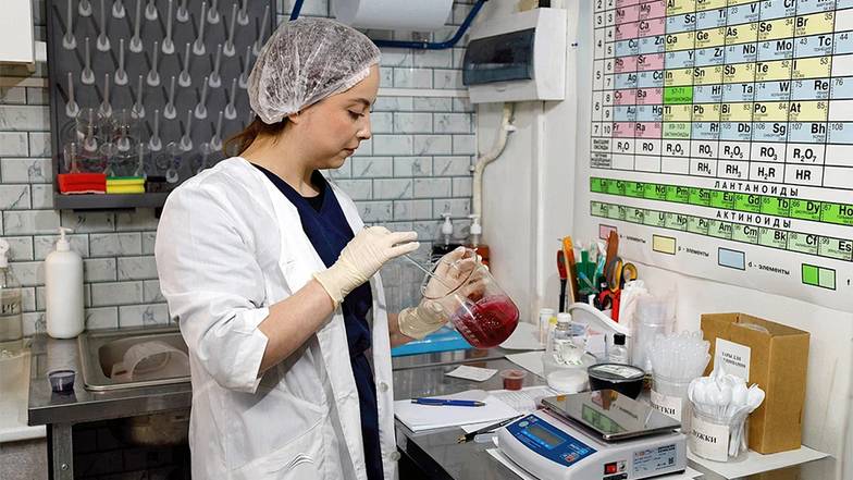  В производстве уходовых средств для животных необходимо учитывать параметры  физиологии их кожи: значение PH, тип жира, чувствительность