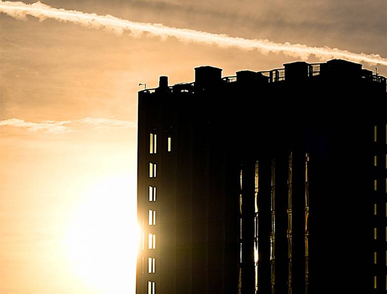 АЛЕКСАНДР КАЗАКОВ/ТАСС Многоэтажки функционально неустойчивы к катаклизмам. Любой теракт или природный катаклизм может  привести к катастрофе жизнеобеспечения