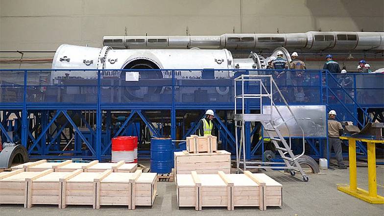  В производстве «Силовых машин» на разных этапах изготовления 11 турбин большой мощности ГТЭ-170