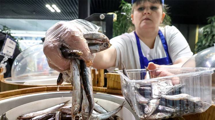 Как накормить россиян рыбой