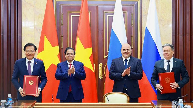 Россия введет Вьетнам в клуб мирного атома