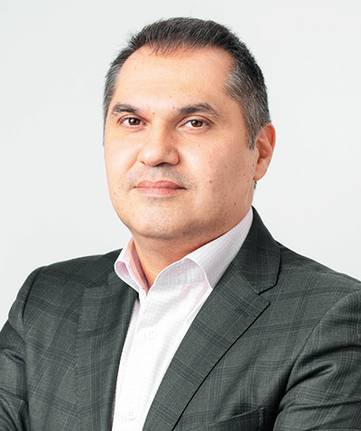  Заместитель генерального директора по стратегии, инновациям и региональному развитию Schneider Electric в России и СНГ Армен Бадалов