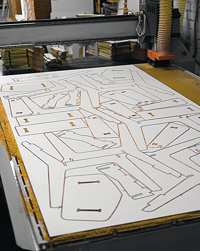 предоставлено компанией «Квик Клик» Производительность цеха «Квик Клик» — 48 стульев в день и около тысячи  в месяц