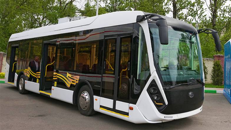 ТАСС Низкопольный троллейбус с увеличенным автономным ходом модели 6281 «Адмирал» сегодня работает  на маршрутах в Санкт-Петербурге, Саратове, Энгельсе и еще в 10 городах России