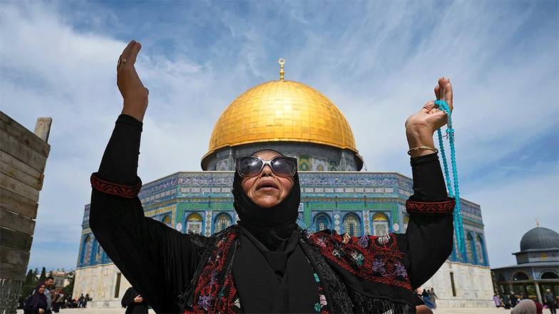 AP PHOTO/MAHMOUD ILLEAN Соборная мечеть Аль-Акса расположена на Храмовой горе Иерусалима