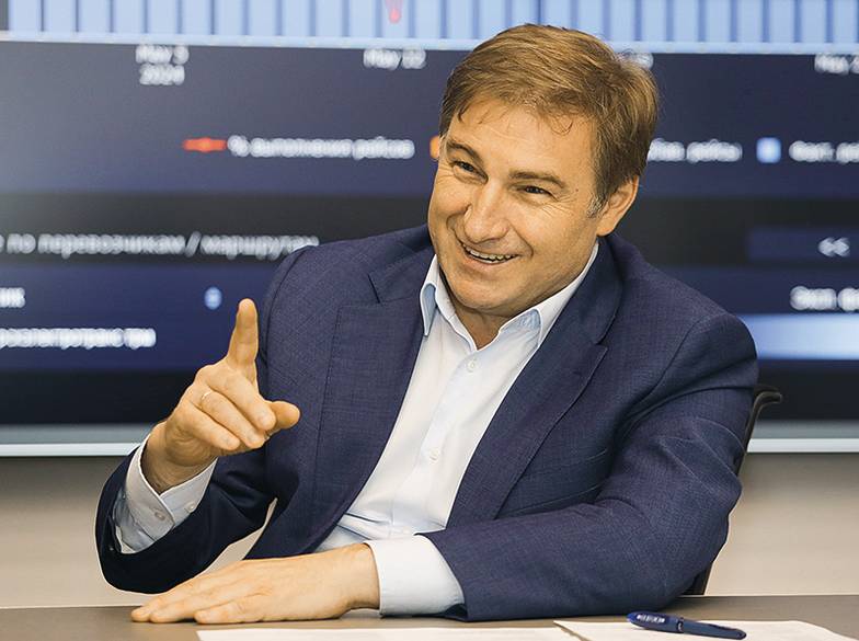 ОЛЕГ СЕРДЕЧНИКОВ Выбор между ставкой доходности в 12% и 16% очевиден, считает Алексей Зотов