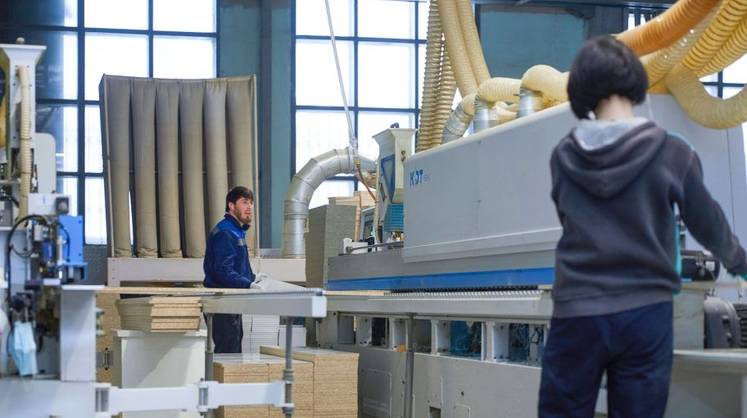 В Москве открыли новый мебельный завод