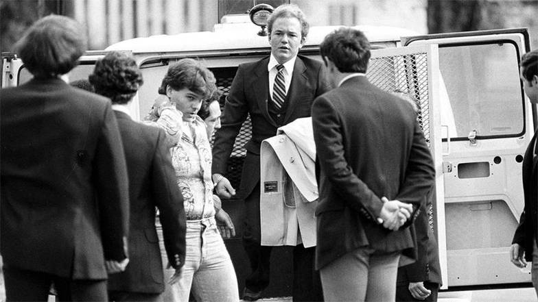 okko.tv Арне Джонс 1981 год.