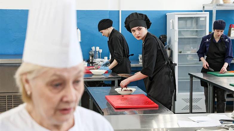 АЛЕКСАНДР РЮМИН/ТАСС Еще одно нововведение СПО — демонстрационный экзамен, где проверяется  усвоение практических навыков выпускников