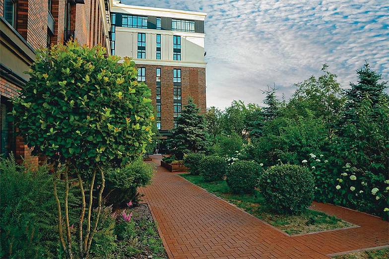  Ландшафтный дизайн двора — одна из главных особенностей проектов «Мармакса»