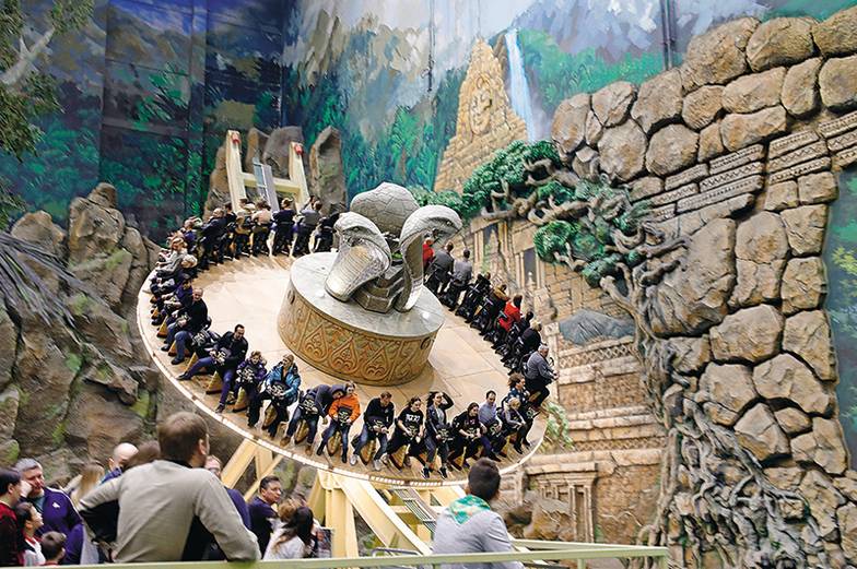 МИХАИЛ ДЖАПАРИДЗЕ/ТАСС Зона с аттракционами «Острова мечты» существенно меньше, чем классические развлекательные парки