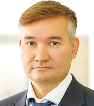  Управляющий Уральским филиалом банка ПСБ  Ринат Иржанов