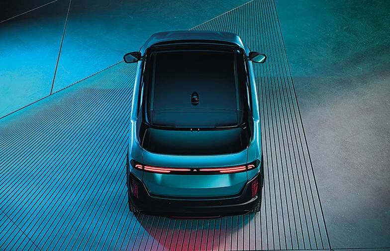 предоставлено компанией «Атом» Согласно государственной концепции, к 2030 году каждый десятый выпускаемый в стране автомобиль должен быть на электрическом ходу, объем их производства должен  достигать порядка 220 тыс. единиц в год