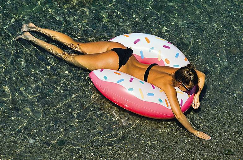 СЕРГЕЙМАЛЬГАВКO/ТАСС В 2021 году в Крыму отдохнуло 9,5 млн туристов — это абсолютный исторический максимум