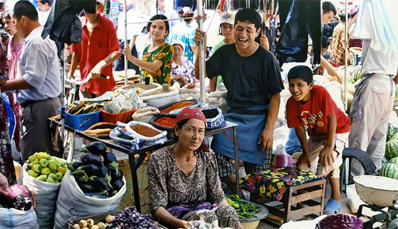 АННА УСОВА Базар Чорсу — сердце старого Ташкента