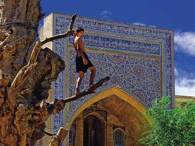  Узбекистан — самая населенная страна постсоветской Центральной Азии. Численность подрастающего поколения  в возрасте до 15 лет превышает 30% населения