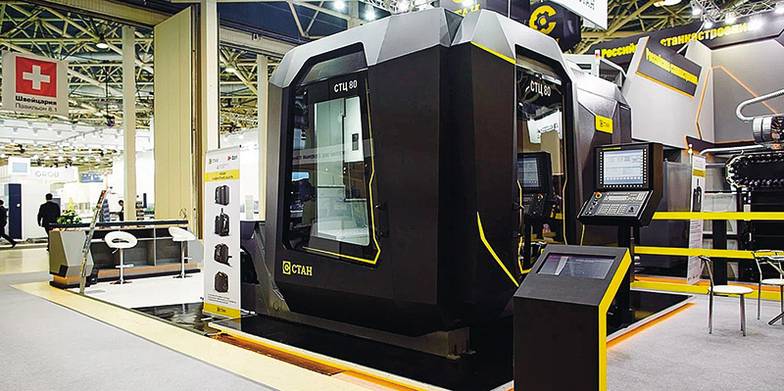  Пятикоординатный обрабатывающий центр портального типа с устройством смены заготовок СТЦ 80