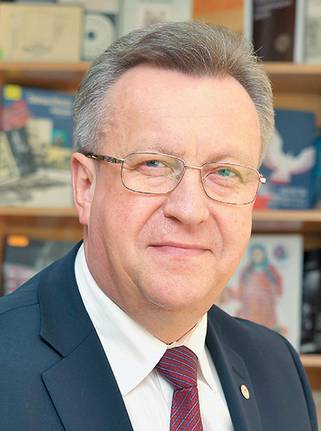  Валерий Грахов: «Переход к цифровому университету предполагает  внедрение более гибких  и бесшовных процессов,  изменение корпоративной культуры и оптимизацию»