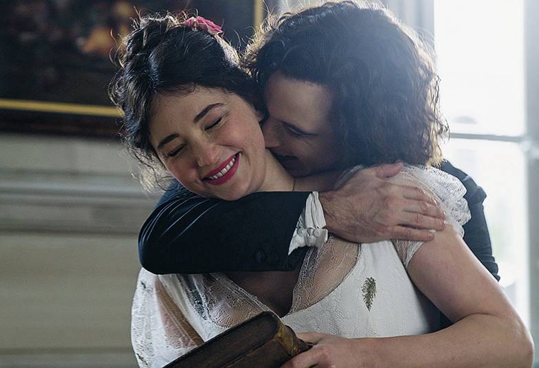  Хейли Беннетт и Том Стёрридж в фильме «Мадам Клико»