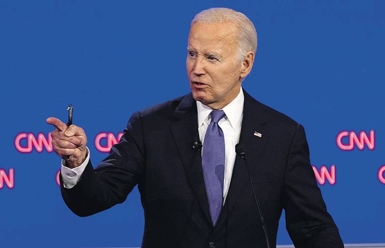 AP/TASS Байден намерен продолжать борьбу за Белый дом