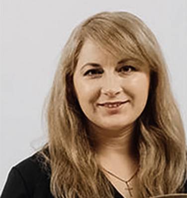  Ирина Елфимова, президент благотворительного фонда «Светлое начало»