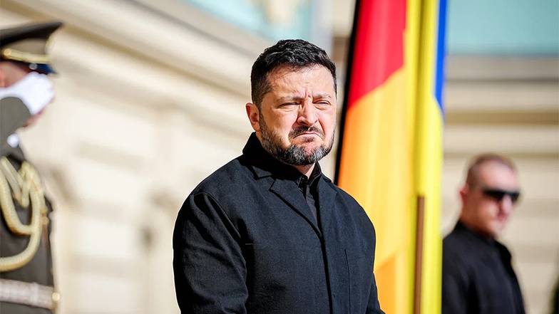 KAY NIETFELD/DPA УКРАИНСКИЙ ЛИДЕР ВЛАДИМИР ЗЕЛЕНСКИЙ ЯВНО НЕ ПОНИМАЕТ СМЫСЛА ПРОИСХОДЯЩЕГО И ПОЧЕМУ МОСКВА ПРОДОЛЖАЕТ СВО