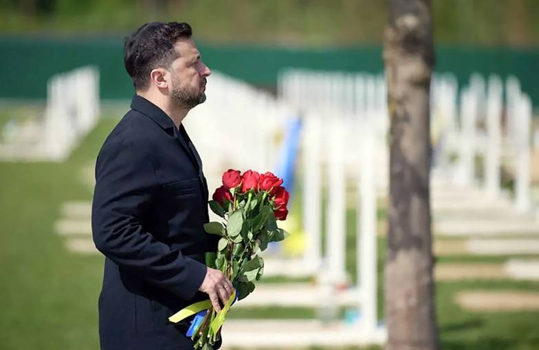  УКРАИНСКИЙ ЛИДЕР ВЛАДИМИР ЗЕЛЕНСКИЙ НАЗВАЛ МЕЛЬНИКА «ВЫДАЮЩИМСЯ УКРАИНЦЕМ»