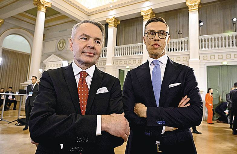AP/TASS Два главных кандидата на пост президента Финляндии в 2024 году, Пекка Хаависто (слева) и Александр Стубб  (справа), давно и последовательно вели страну в НАТО