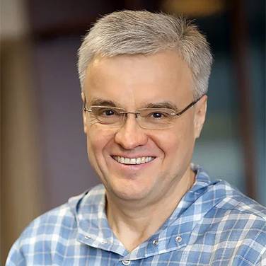  Юрий Алашеев, сооснователь и член попечительского совета ФРФШ «Мы стараемся мыслить не проектами, а средами»