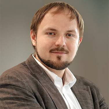 Андрей Богданов, директор ФРФШ «Это не отбор каких-то талантов, это обычные школы и обычные дети. “Кормить” Физтех абитуриентами не является целью программы, потому что какой регион тогда нас к себе впустит?»