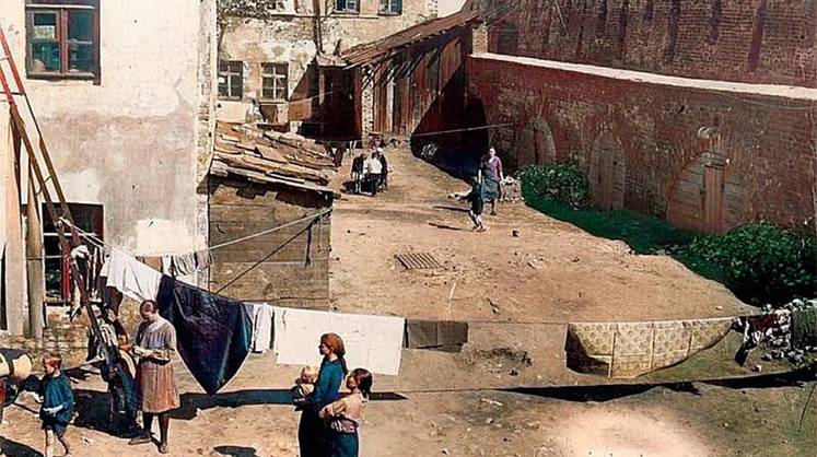 От нумерованных листов к цветущему древу