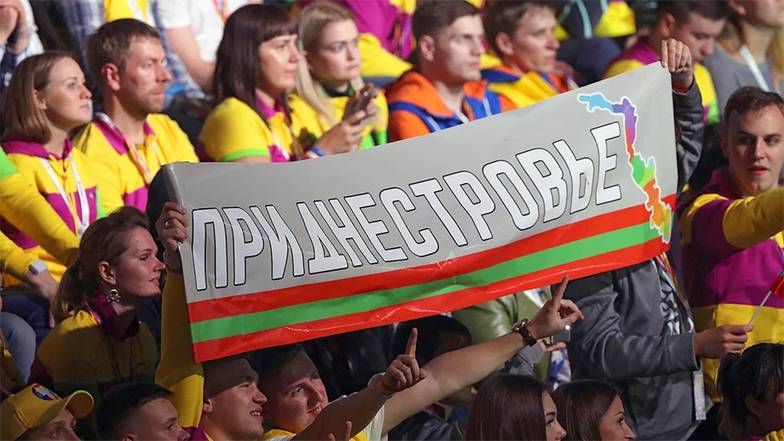  В сентябре 2006 года на приднестровском референдуме за присоединение к России проголосовали 97% граждан анклава