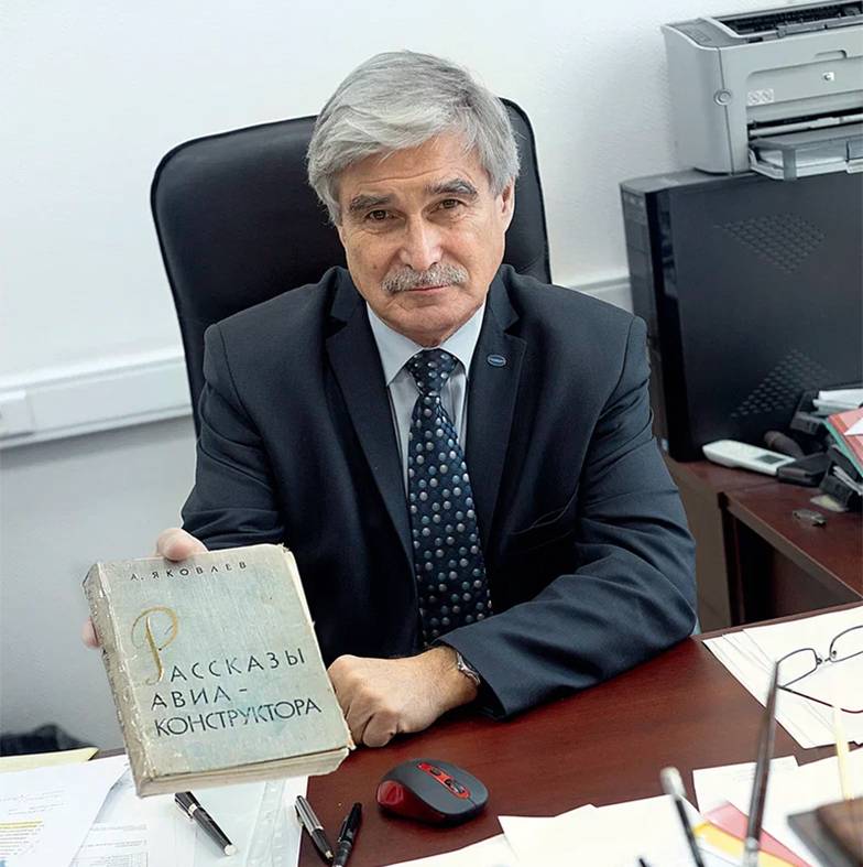 ОЛЕГ СЕРДЕЧНИКОВ «Входной билет в авиацию», книга Александра Сергеевича Яковлева