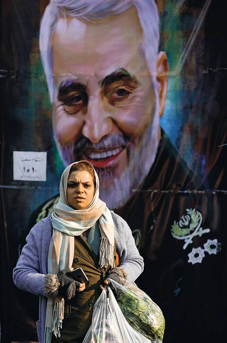 AP PHOTO/VAHID SALEMI Большой потерей для Ирана стал генерал-лейтенант КСИР Касем Сулеймани, убитый в 2020 году в Багдаде в  результате авиаудара ВВС США по указанию Трампа