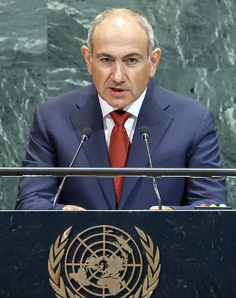 EPA/SARAH YENESE Никол Пашинян, премьер-министр Армении