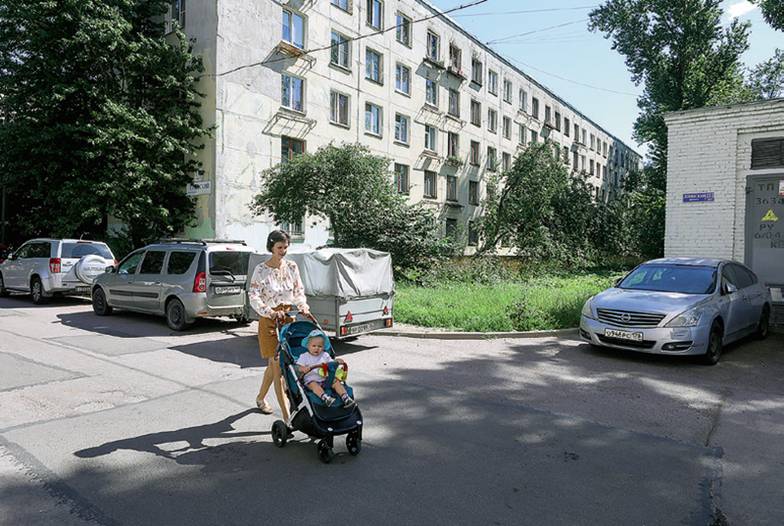 РОМАН ПИМЕНОВ: ТАСС Сегодня больше половины российских семей, в которых есть дети, — это семьи с одним ребенком