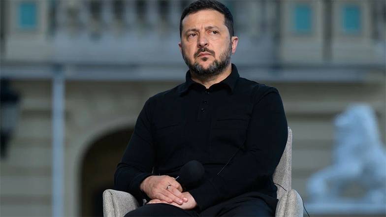  В прошлом году НАБУ и САП словно с цепи сорвались, начав «терроризировать» друзей и ближайших коллег Владимира Зеленского