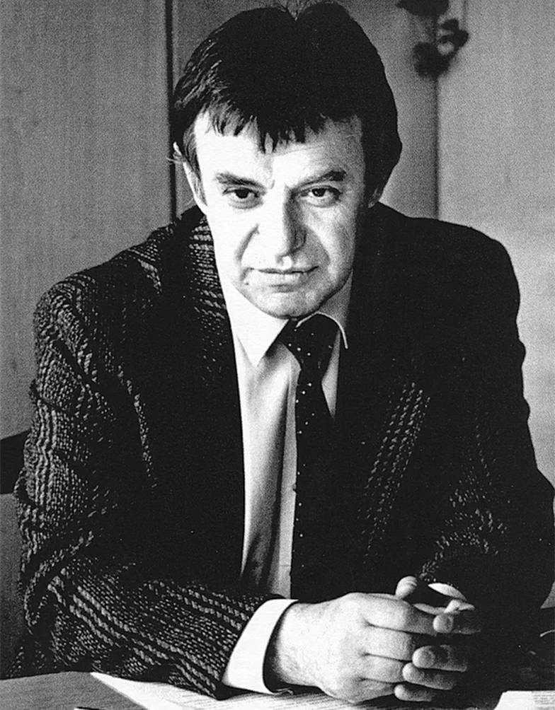  Юрий Васильевич Яременко (1935–1996) —  советский и российский экономист, академик, автор  теории многоуровневой экономики