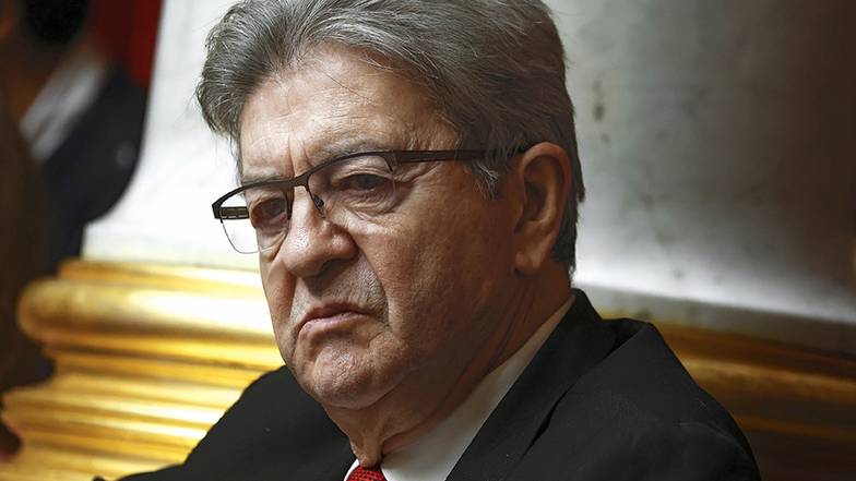 EPA/YOAN VALAT КАНДИДАТ В ПРЕЗИДЕНТЫ ЖАН-ЛЮК МЕЛАНШОН ОБВИНИЛ В БЕСПОРЯДКАХ ЕВРЕЕВ И РУССКИХ