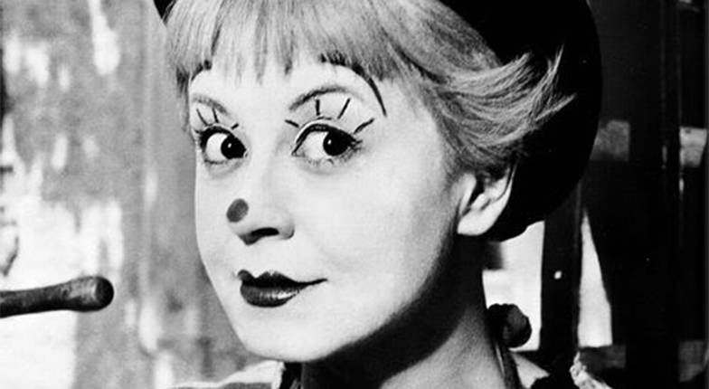  Кадр из фильма «Дорога».  Джульетта Мазина