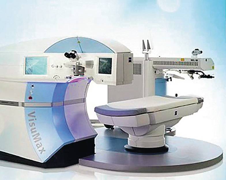  Лазерная офтальмологическая система, работающая по технологии ReLEx SMILE