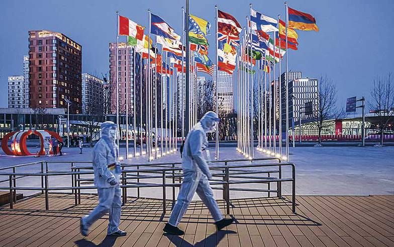 TASS Олимпийская деревня в Пекине не место для прогулок спортсменов. Передвигаться по ней может только персонал