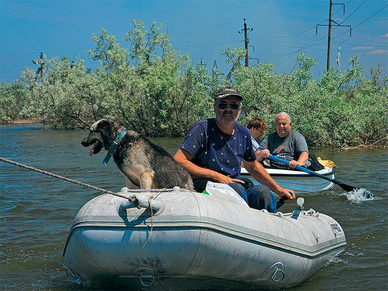 TASS По состоянию на 9 июня из зоны бедствия эвакуировано около шести тысяч человек